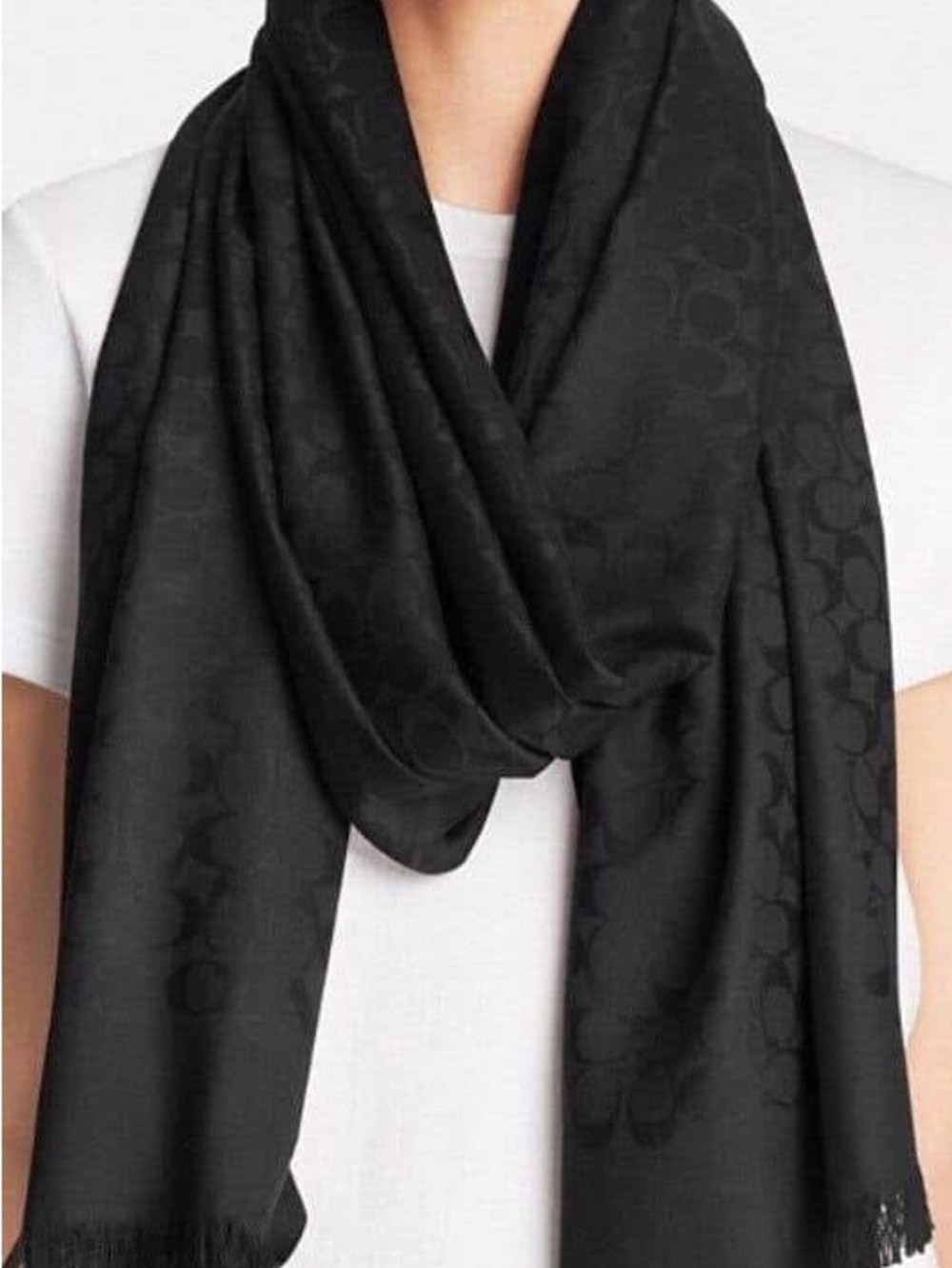 Signature wrap Coach monogrammed scarf - Picture 4 of 4